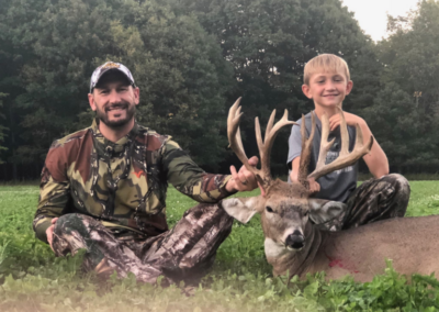 Michigan Trophy Deer Hunts